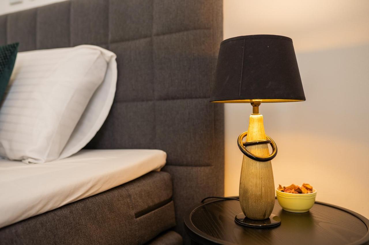 Elenas Rooms & Apartment Zagreb Eksteriør bilde