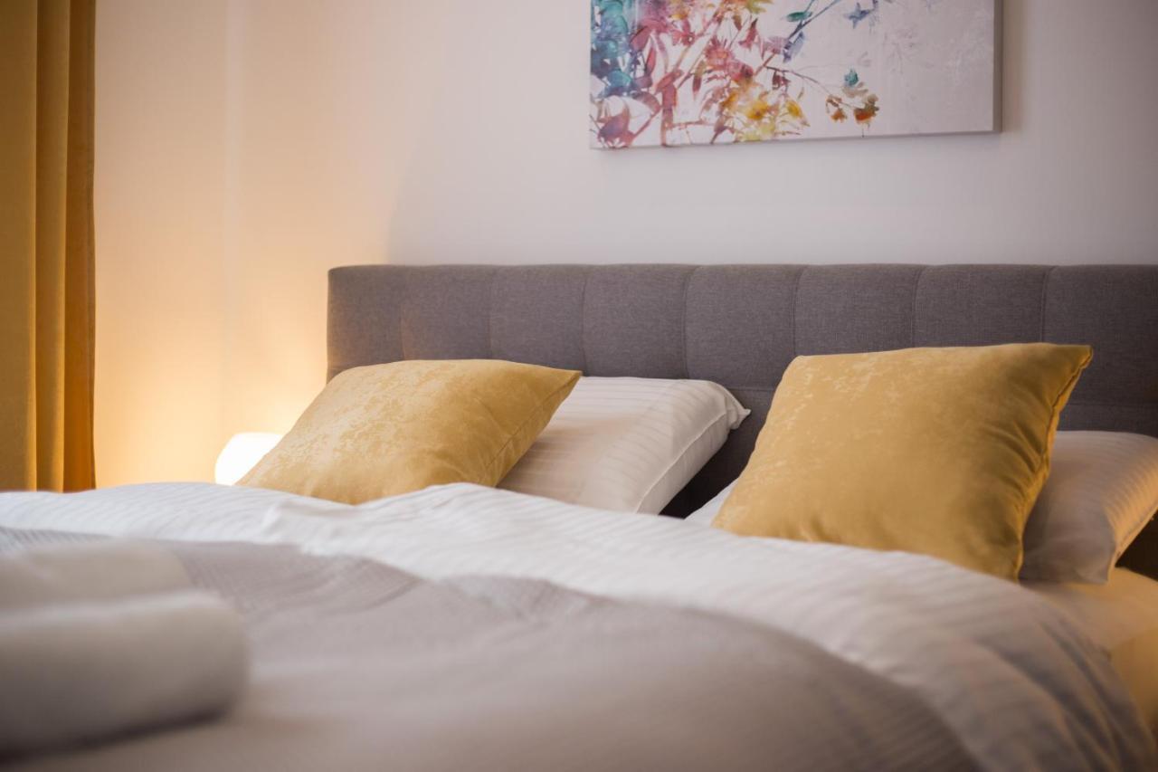 Elenas Rooms & Apartment Zagreb Eksteriør bilde